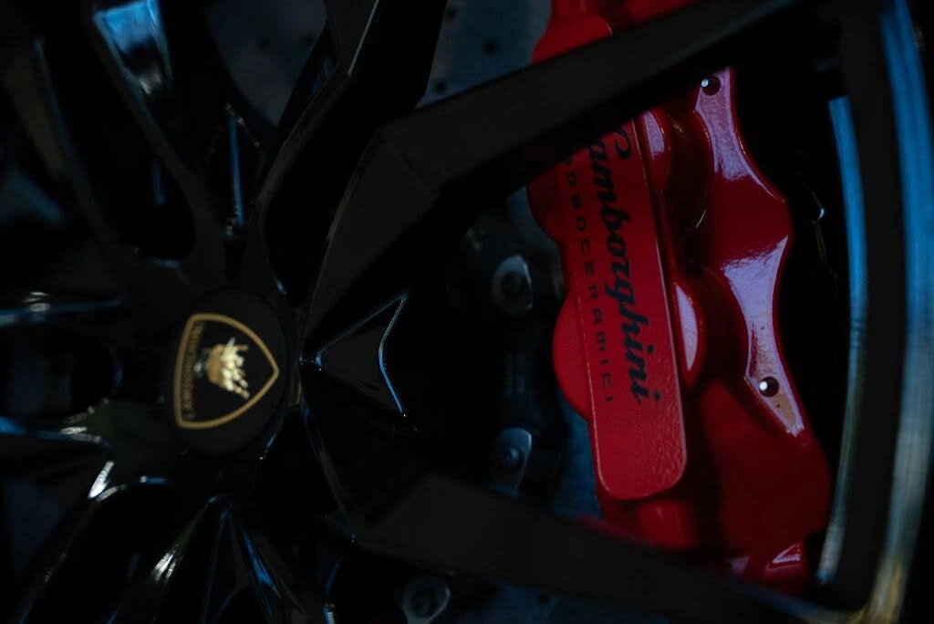 2018 Lamborghini Aventador S LP740-4 - Image 12 of 31