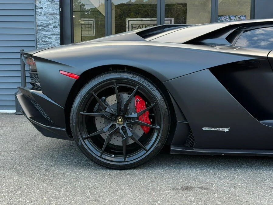 2018 Lamborghini Aventador S LP740-4 - Image 24 of 31