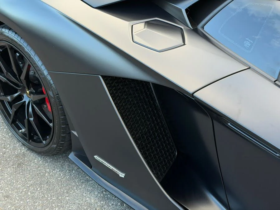 2018 Lamborghini Aventador S LP740-4 - Image 26 of 31