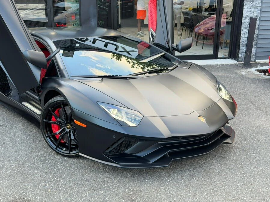 2018 Lamborghini Aventador S LP740-4 - Image 4 of 31