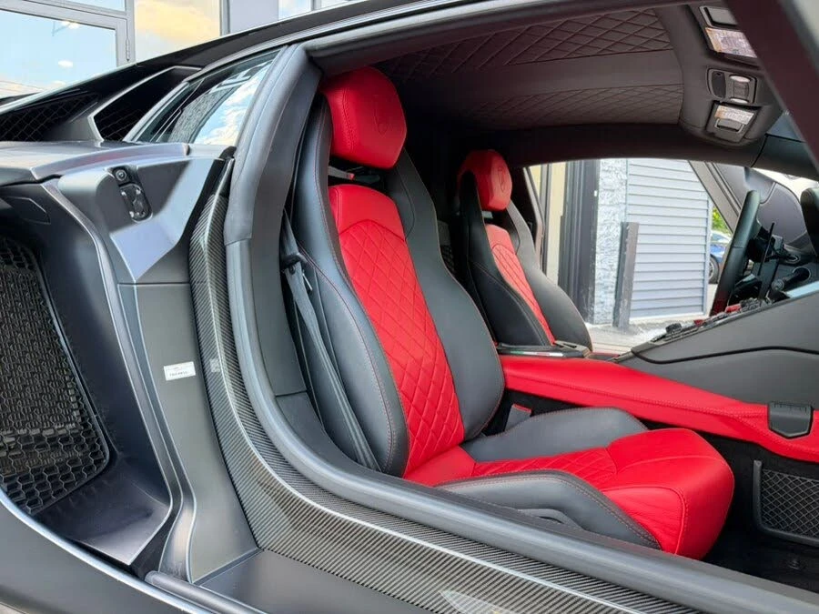 2018 Lamborghini Aventador S LP740-4 - Image 6 of 31
