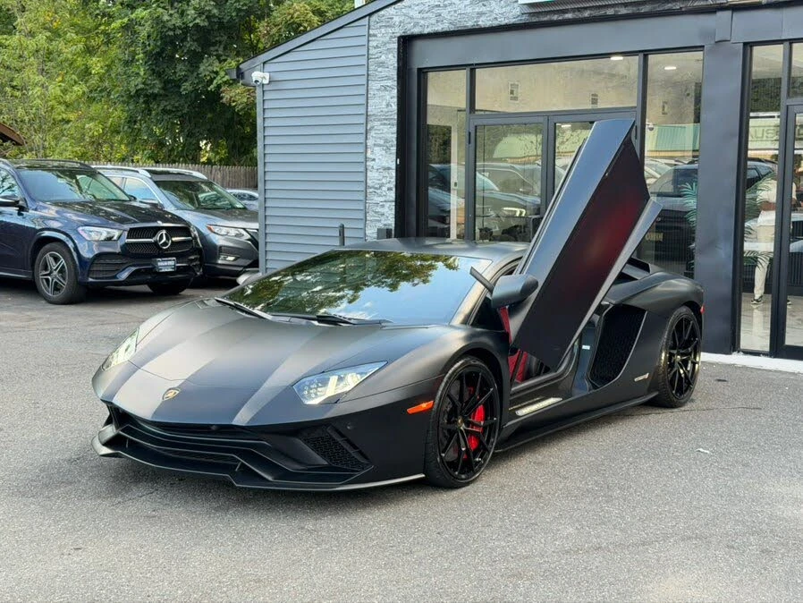 2018 Lamborghini Aventador S LP740-4 - Image 9 of 31