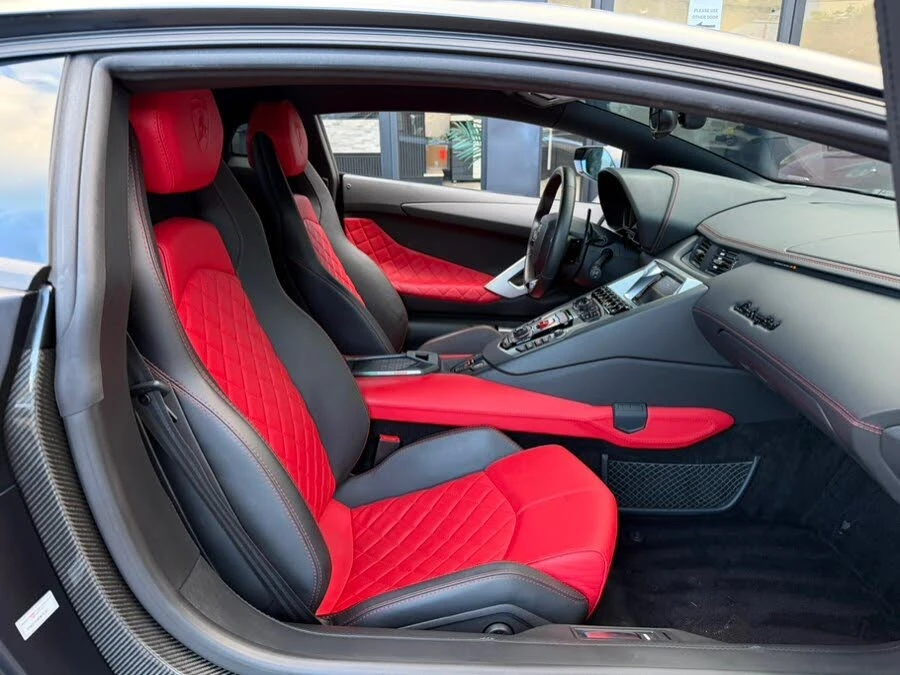 2018 Lamborghini Aventador S LP740-4 - Image 30 of 31