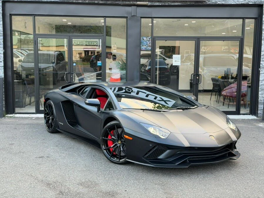 2018 Lamborghini Aventador S LP740-4 - Image 3 of 31