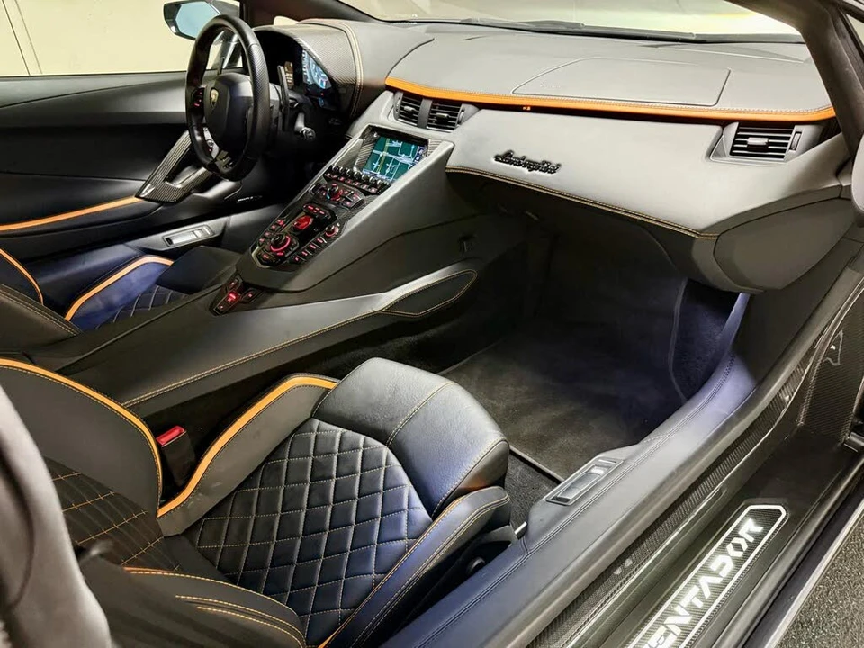 2018 Lamborghini Aventador S LP740-4 - Image 27 of 31