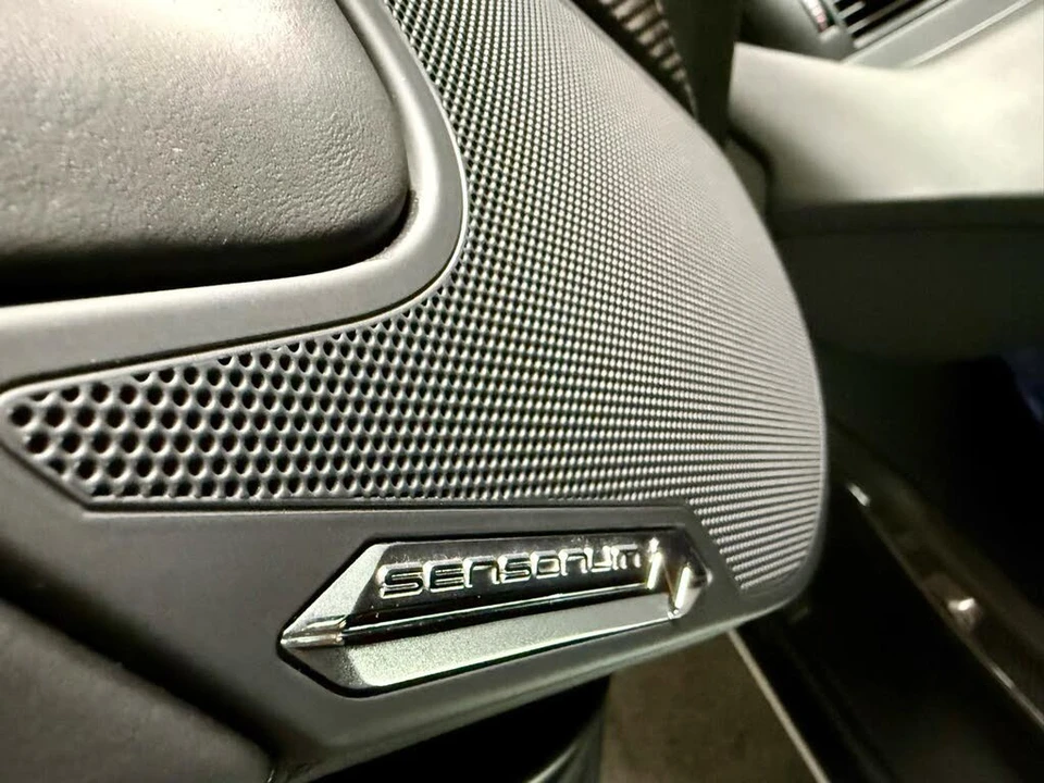 2018 Lamborghini Aventador S LP740-4 - Image 15 of 31