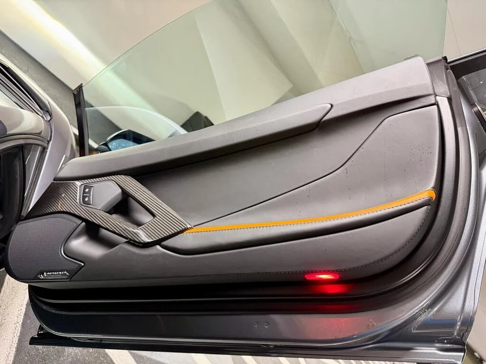 2018 Lamborghini Aventador S LP740-4 - Image 26 of 31