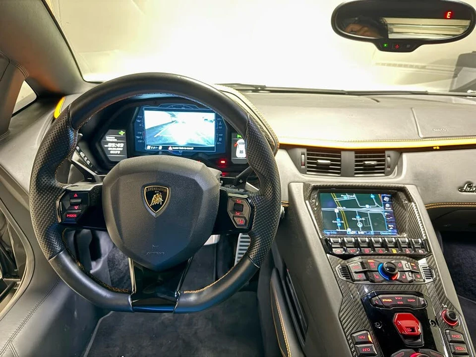 2018 Lamborghini Aventador S LP740-4 - Image 21 of 31
