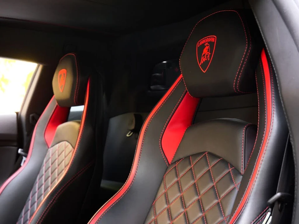 2018 Lamborghini Aventador S LP740-4 - Image 20 of 24