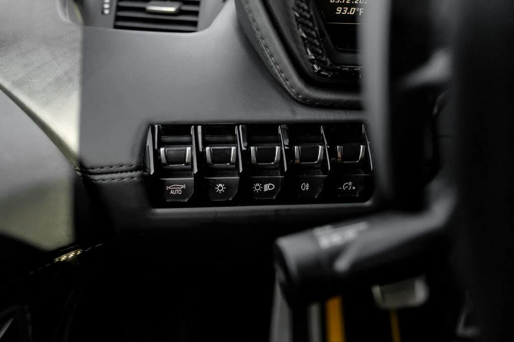 2018 Lamborghini Aventador S LP740-4 - Image 29 of 31