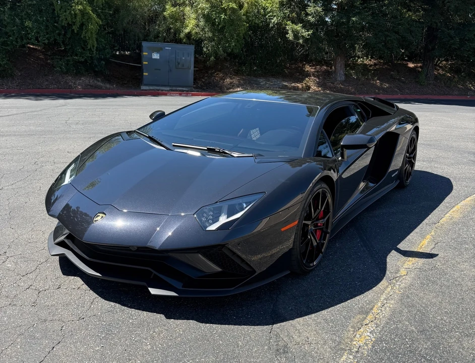 2018 Lamborghini Aventador S LP740-4 - Image 8 of 19