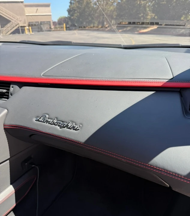 2018 Lamborghini Aventador S LP740-4 - Image 15 of 19