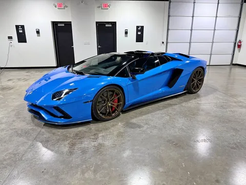 2018 Lamborghini Aventador Roadster S LP 740-4