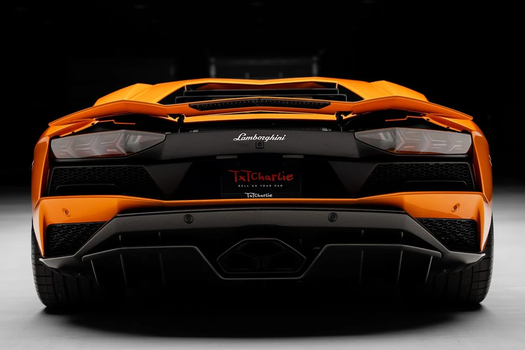 2018 Lamborghini Aventador S LP740-4 - Image 29 of 31