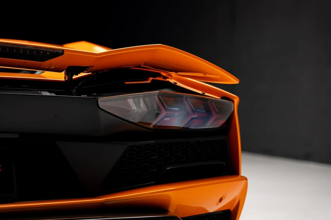 2018 Lamborghini Aventador S LP740-4 - Image 31 of 31