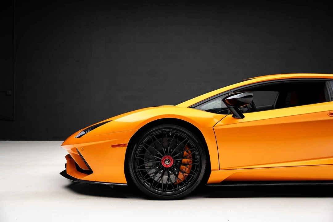 2018 Lamborghini Aventador S LP740-4 - Image 19 of 31