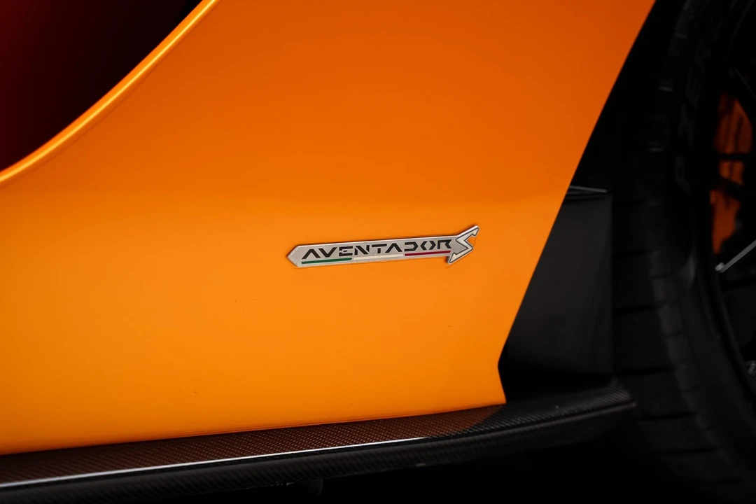 2018 Lamborghini Aventador S LP740-4 - Image 25 of 31