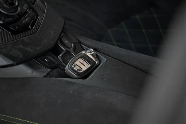 2018 Lamborghini Aventador S LP740-4 - Image 13 of 14