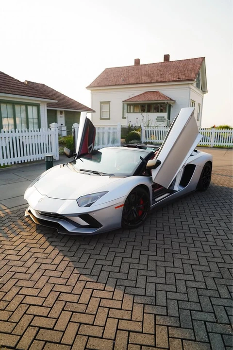 2018 Lamborghini Aventador S LP740-4 Roadster - Image 2 of 11