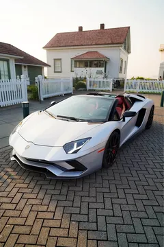 2018 Lamborghini Aventador S Roadster 2D