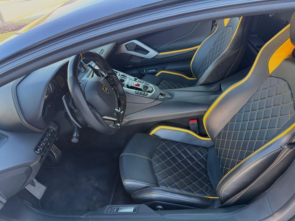 2018 Lamborghini Aventador S LP740-4 - Image 13 of 21