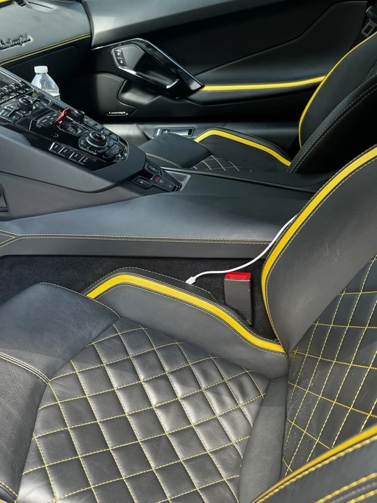 2018 Lamborghini Aventador S LP740-4 - Image 16 of 19