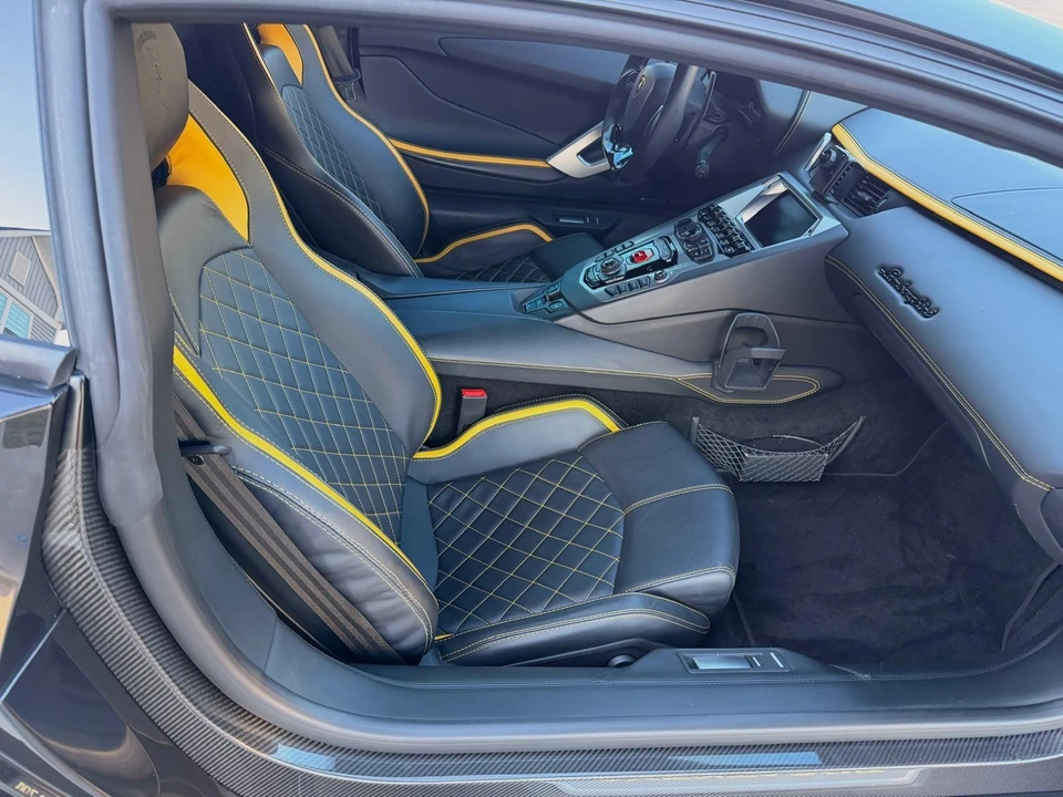 2018 Lamborghini Aventador S LP740-4 - Image 15 of 21
