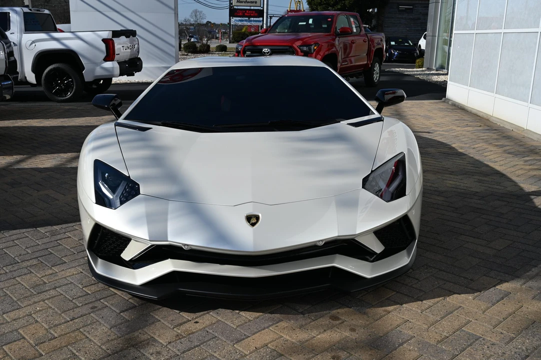 2018 Lamborghini Aventador S LP740-4 - Image 7 of 31