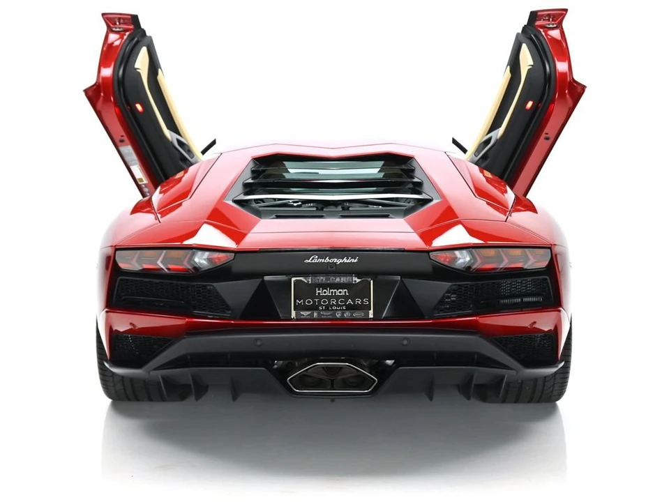 2018 Lamborghini Aventador S LP740-4 - Image 8 of 31