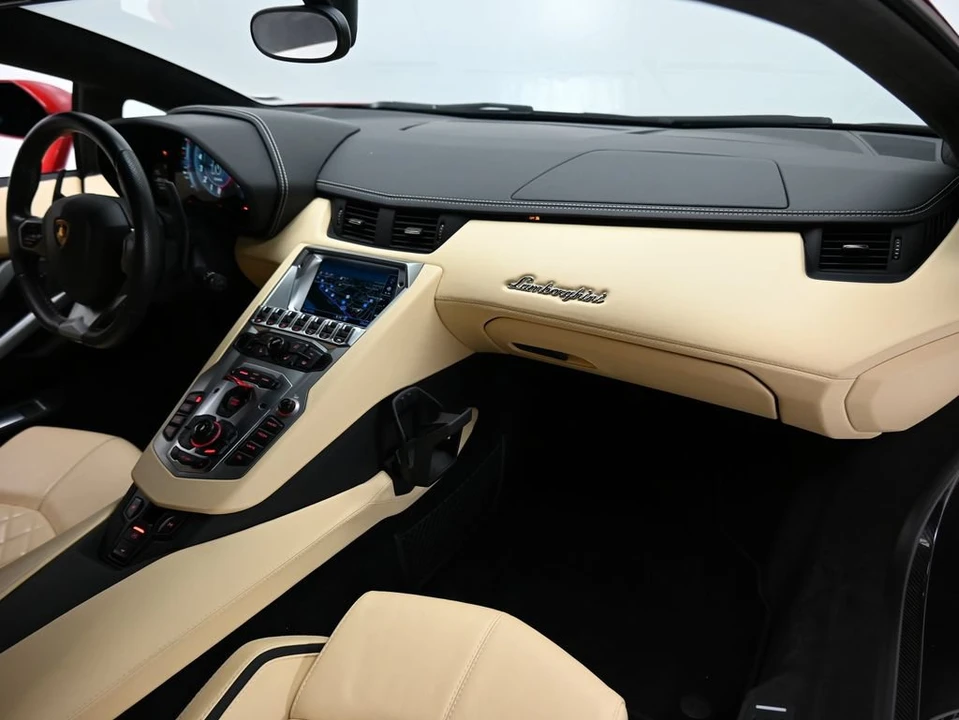 2018 Lamborghini Aventador S LP740-4 - Image 23 of 31