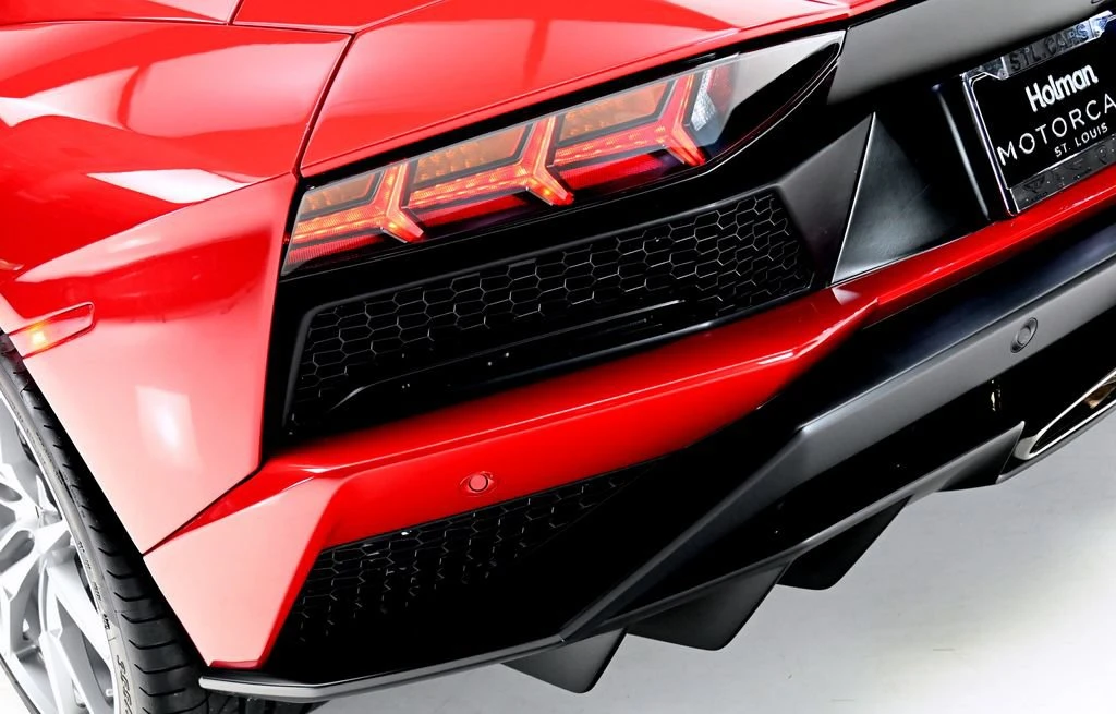 2018 Lamborghini Aventador S LP740-4 - Image 29 of 31