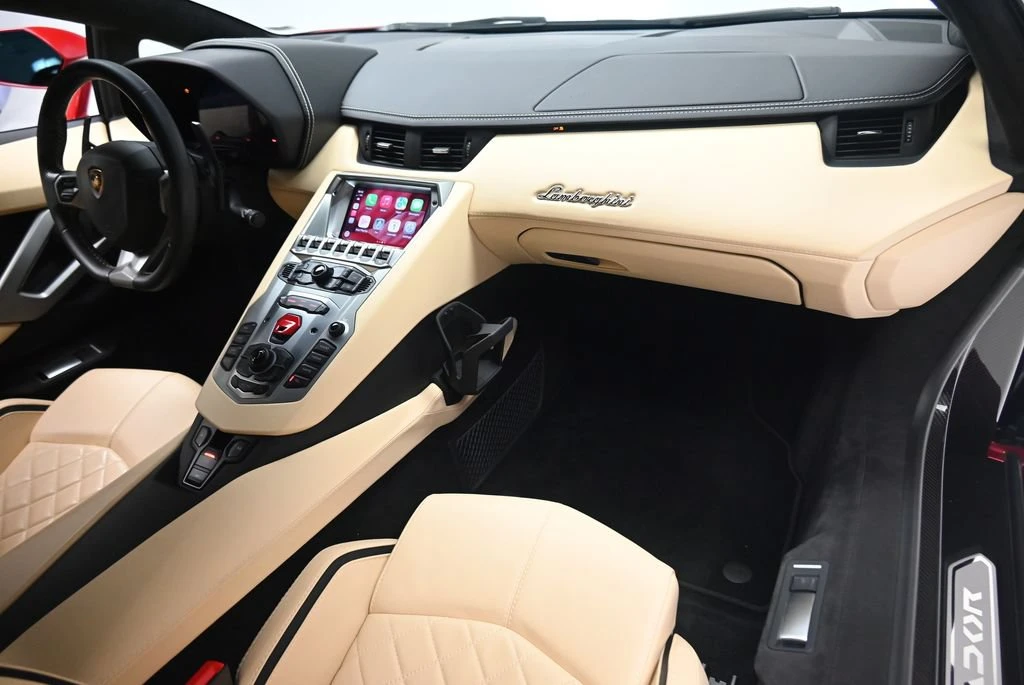 2018 Lamborghini Aventador S LP740-4 - Image 12 of 31