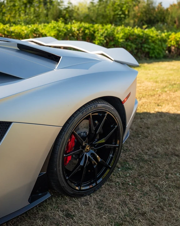 2018 Lamborghini Aventador S LP740-4 - Image 10 of 17