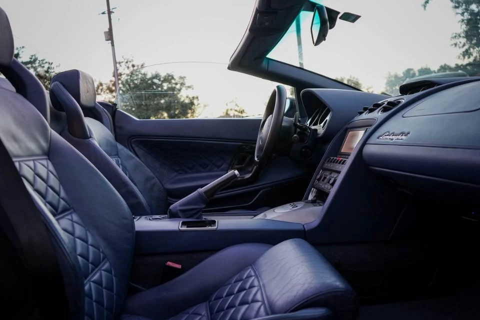 2008 Lamborghini Gallardo - Image 11 of 20
