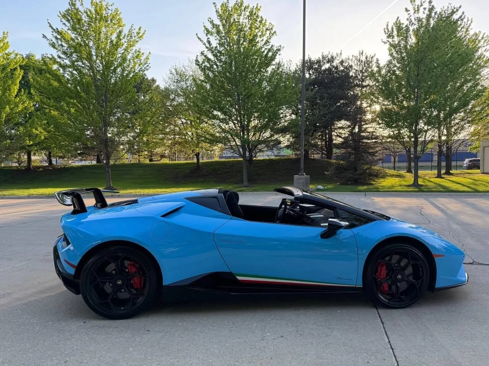 2018 Lamborghini Huracan - Image 14 of 20