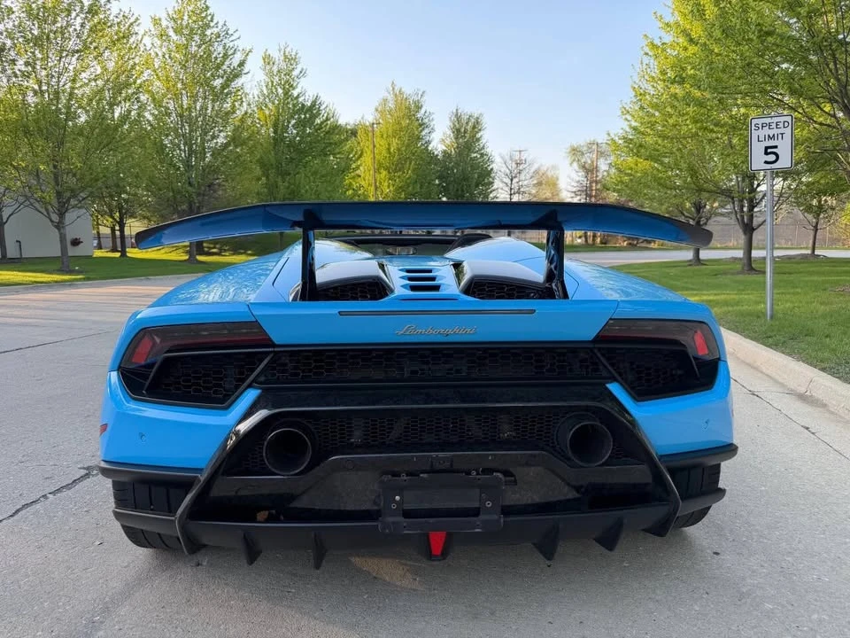 2018 Lamborghini Huracan - Image 15 of 20