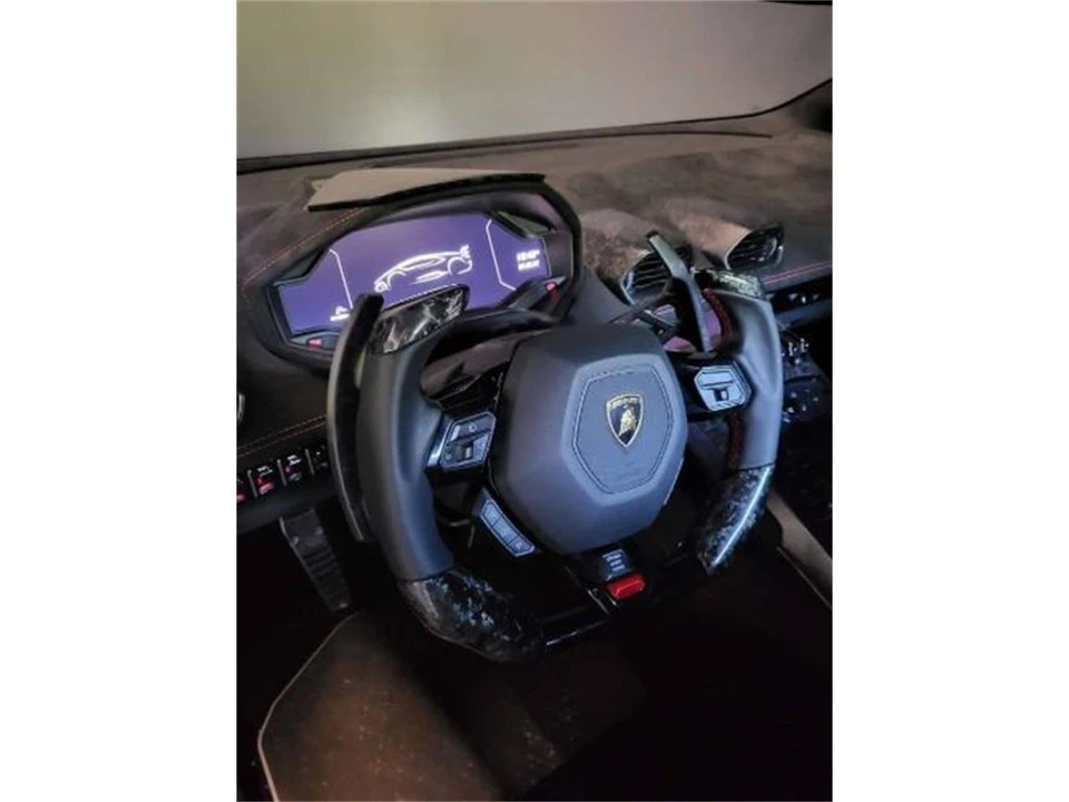 2018 Lamborghini Huracan - Image 2 of 7