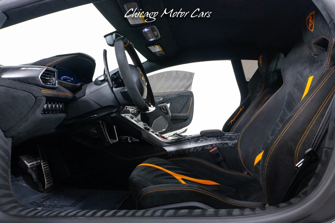 2018 Lamborghini Huracan - Image 30 of 31