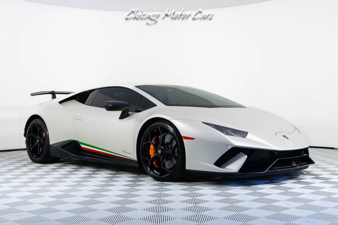 2018 Lamborghini Huracan - Image 8 of 31