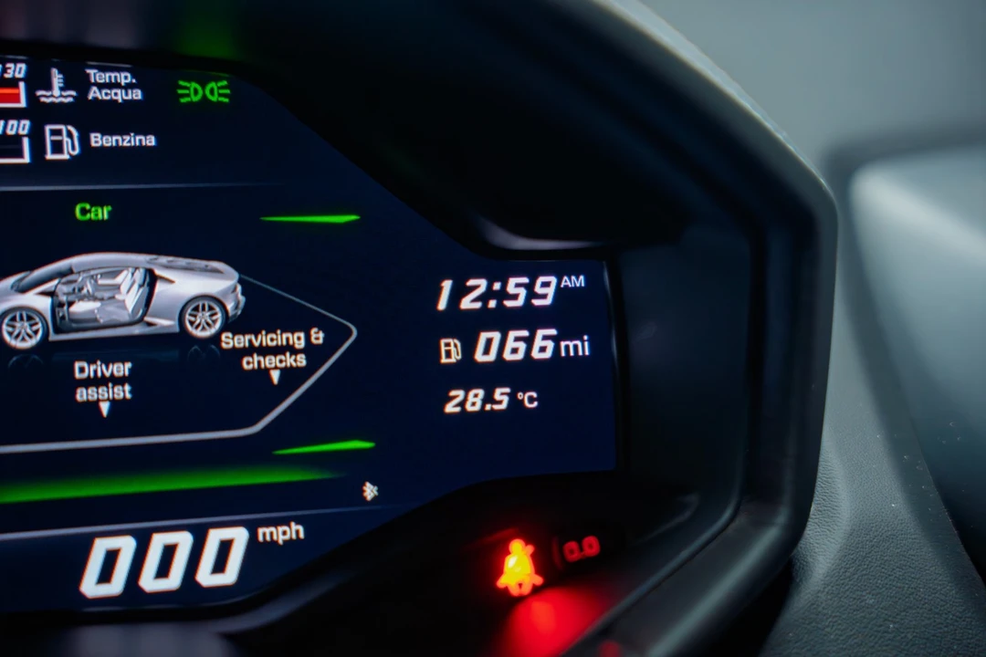 2018 Lamborghini Huracan - Image 24 of 31