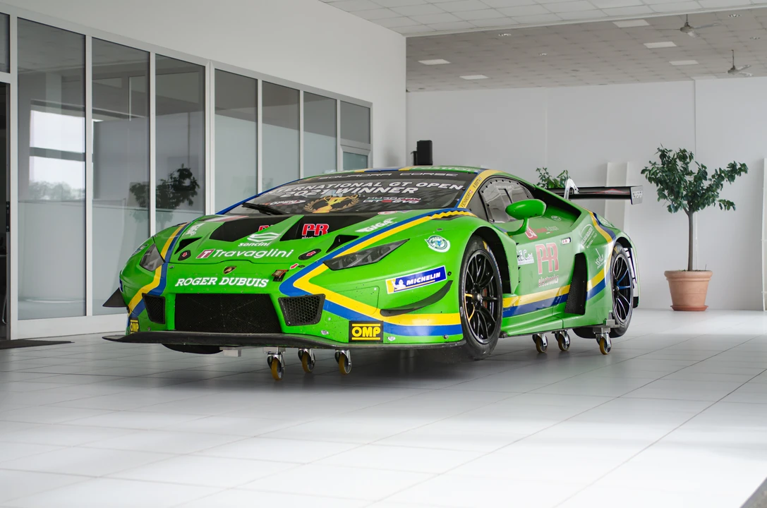 2018 Lamborghini Huracan LP640-4 EVO - Image 14 of 31