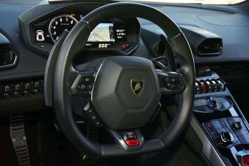 2018 Lamborghini Huracan LP580-2 - Image 6 of 16