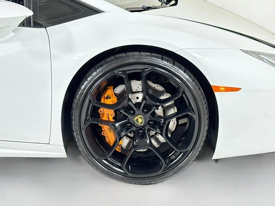 2018 Lamborghini Huracan LP580-2 - Image 14 of 18