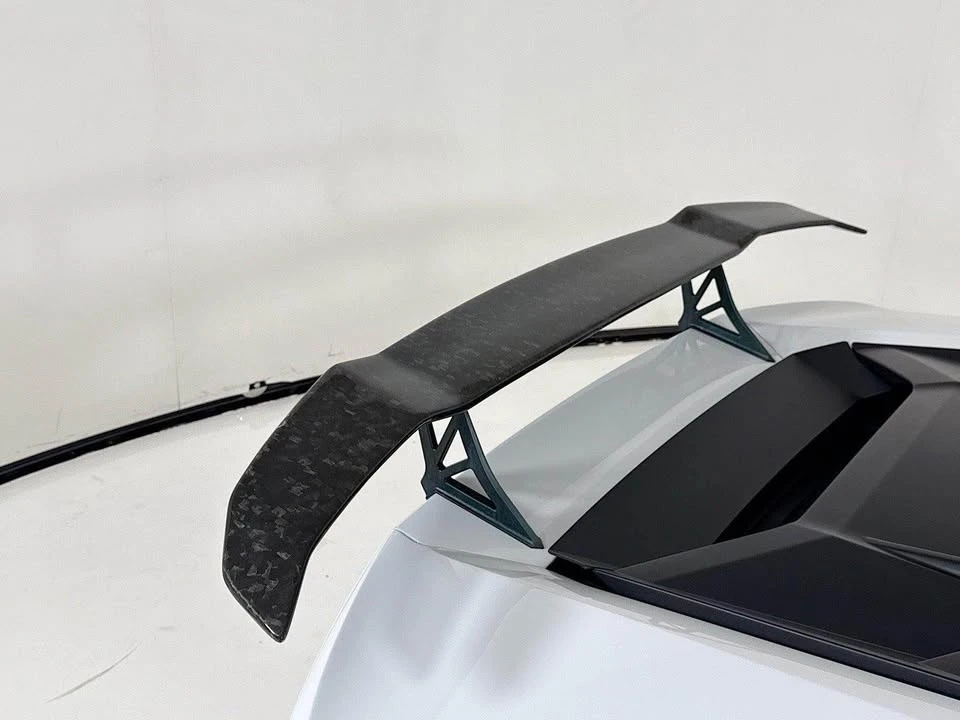 2018 Lamborghini Huracan LP580-2 - Image 12 of 18
