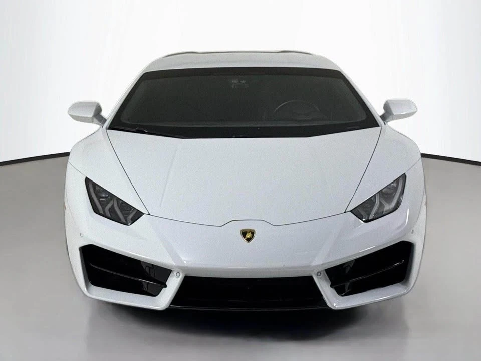 2018 Lamborghini Huracan LP580-2 - Image 2 of 18