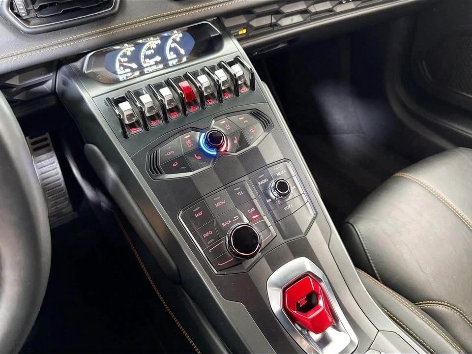 2018 Lamborghini Huracan LP580-2 - Image 7 of 18