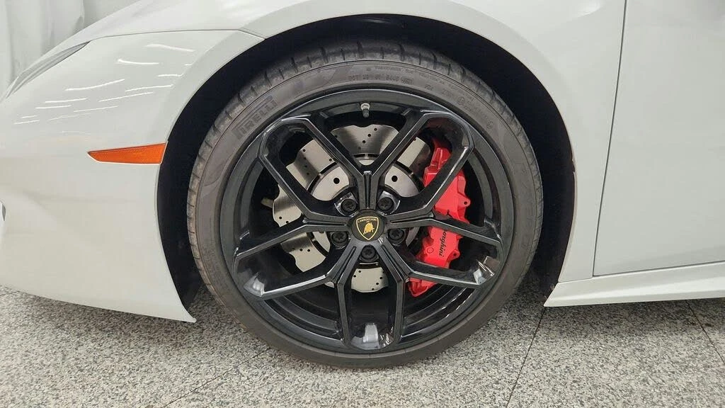 2018 Lamborghini Huracan LP580-2 - Image 16 of 31