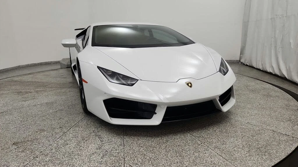 2018 Lamborghini Huracan LP580-2 - Image 11 of 31