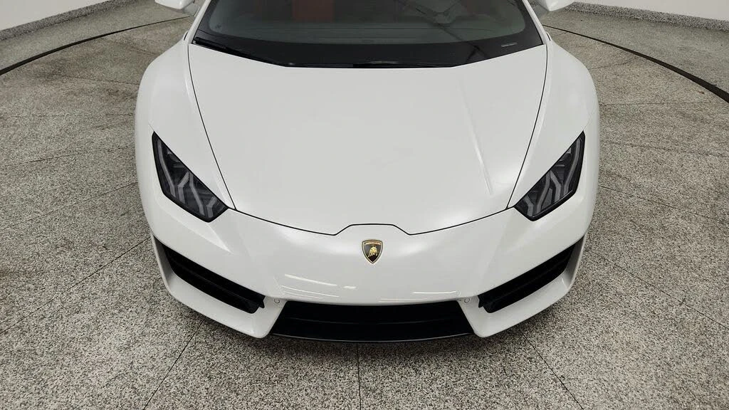 2018 Lamborghini Huracan LP580-2 - Image 12 of 31