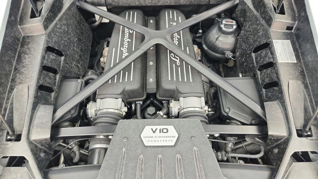 2018 Lamborghini Huracan LP580-2 - Image 27 of 31